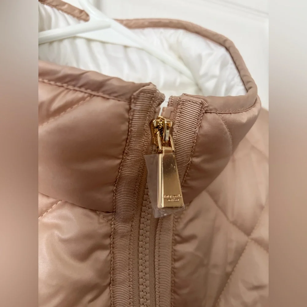 Kate spade Women’s Vest Full Zip Quilted Toasted Peanut Vest size Medium NWOT
